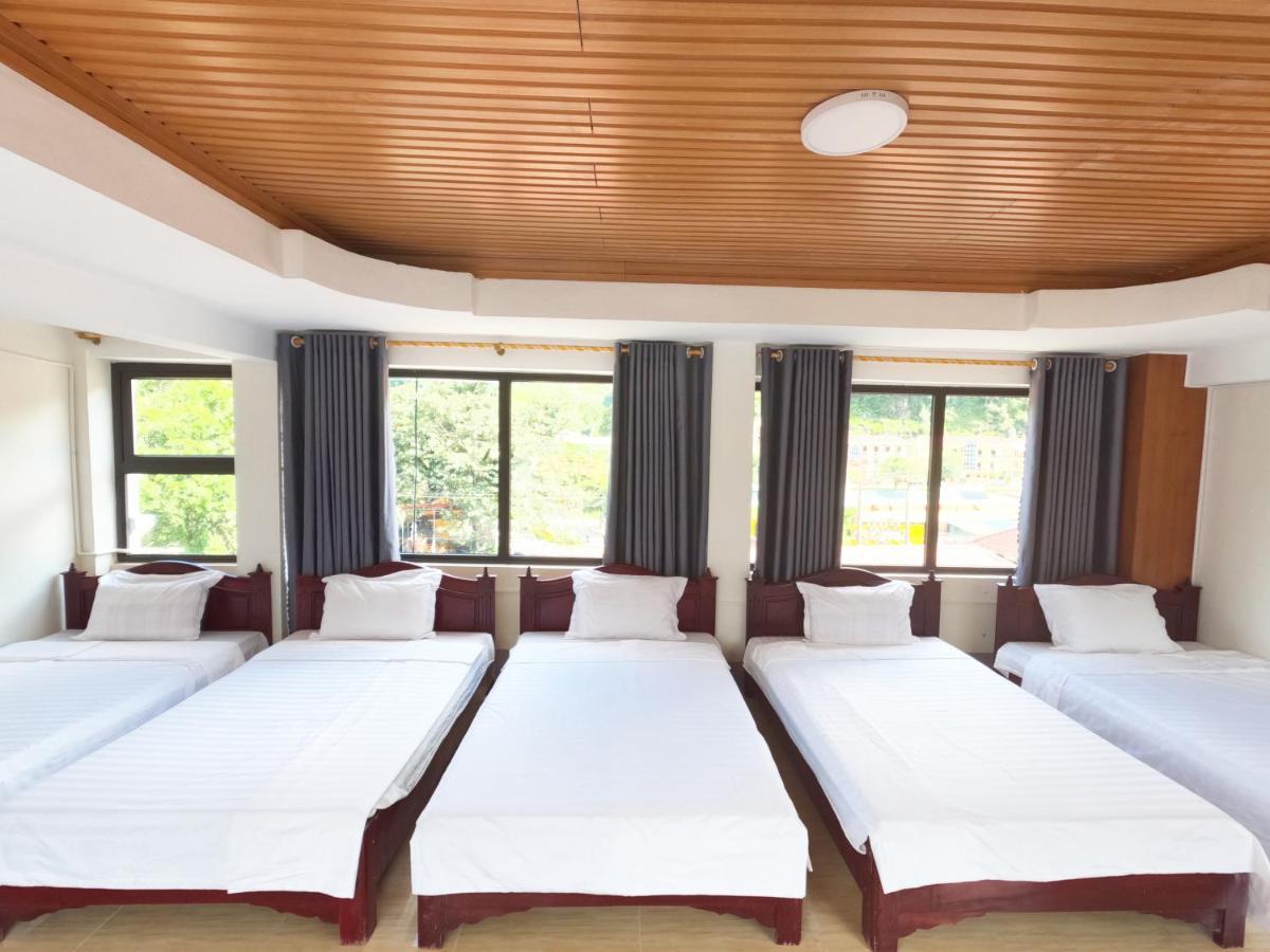 Hoang Anh Hostel Meo Vac エクステリア 写真